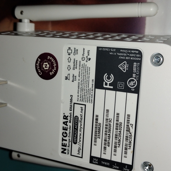 Netgear Wifi Range Extender  EX6100v2 - Picture 4 of 8